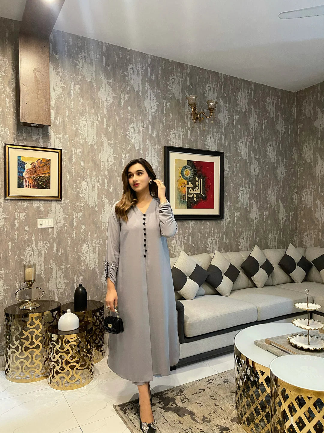 Grey button set